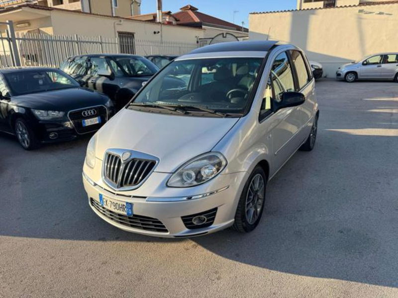 Lancia Musa 1.3 Mjt 95 CV DFN Platinum