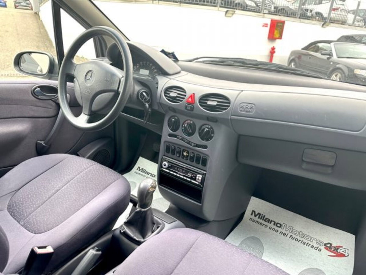 Mercedes-Benz Classe A 170 CDI cat Classic (10)