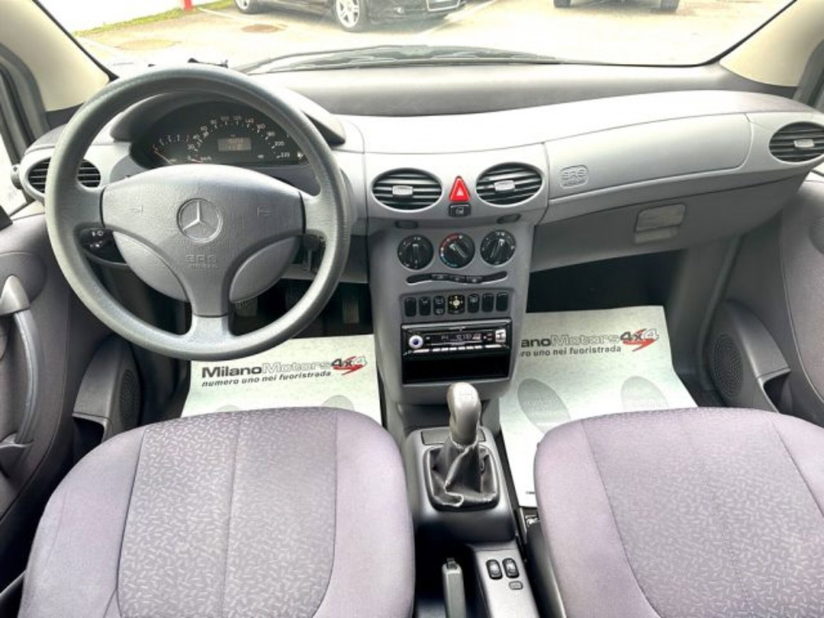 Mercedes-Benz Classe A 170 CDI cat Classic (9)