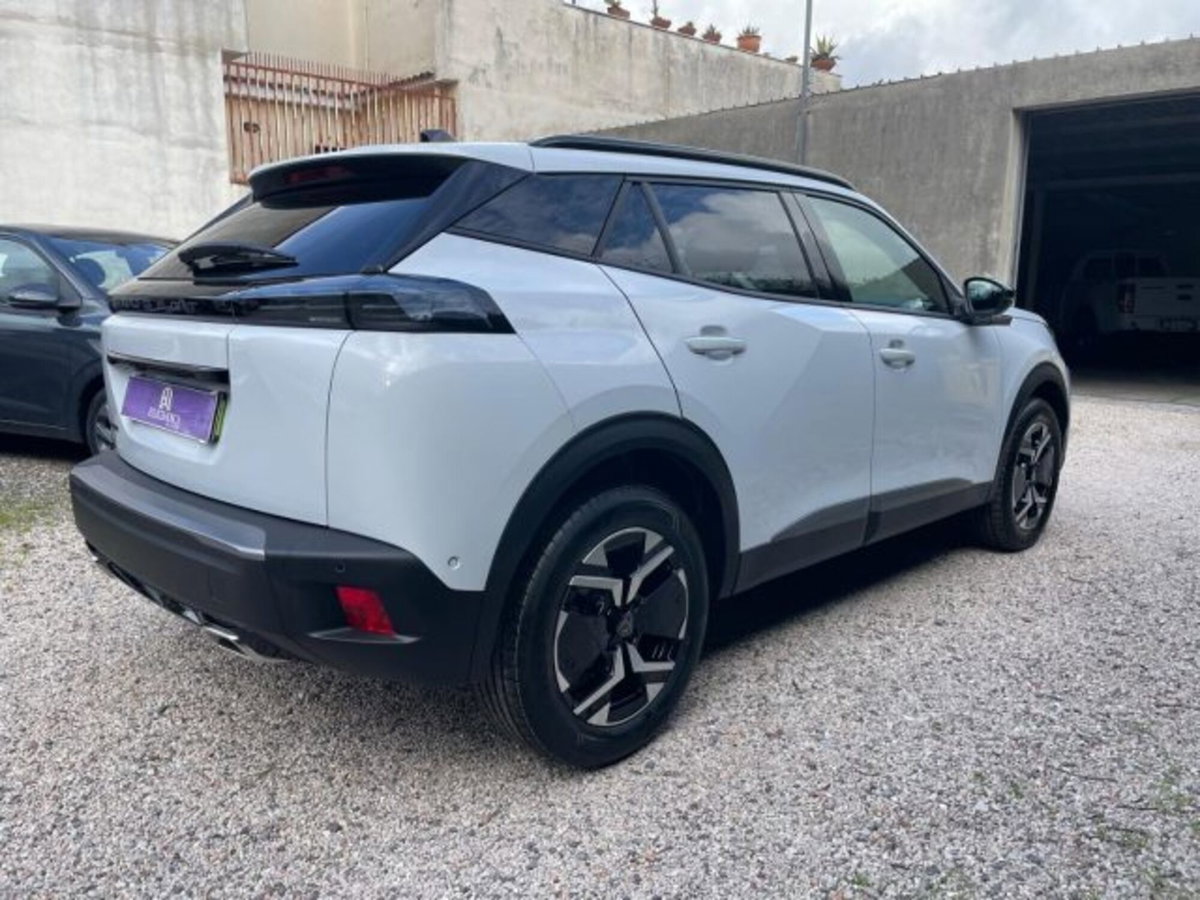 Peugeot 2008 PureTech 130 S&S EAT8 Allure Pack (6)