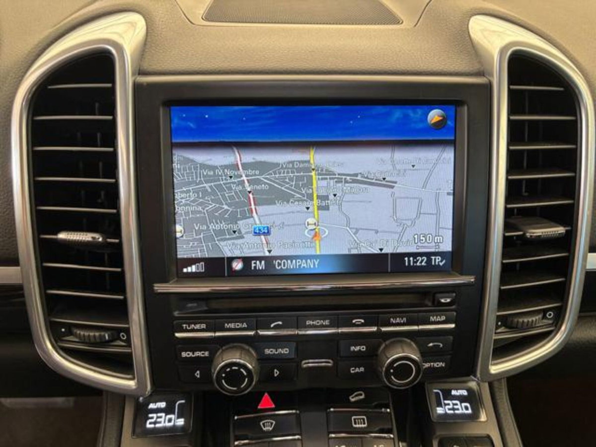 Porsche Cayenne 3.0 Diesel (16)