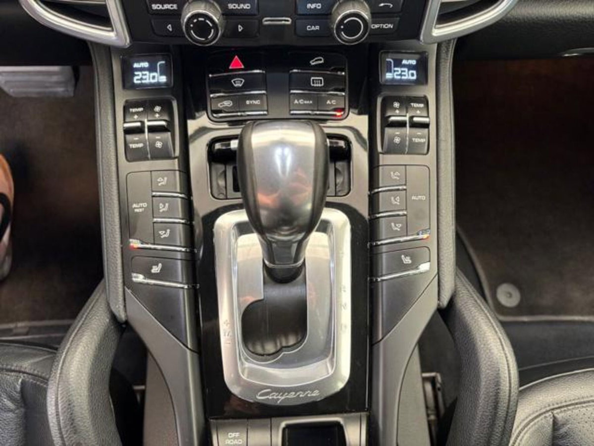 Porsche Cayenne 3.0 Diesel (18)