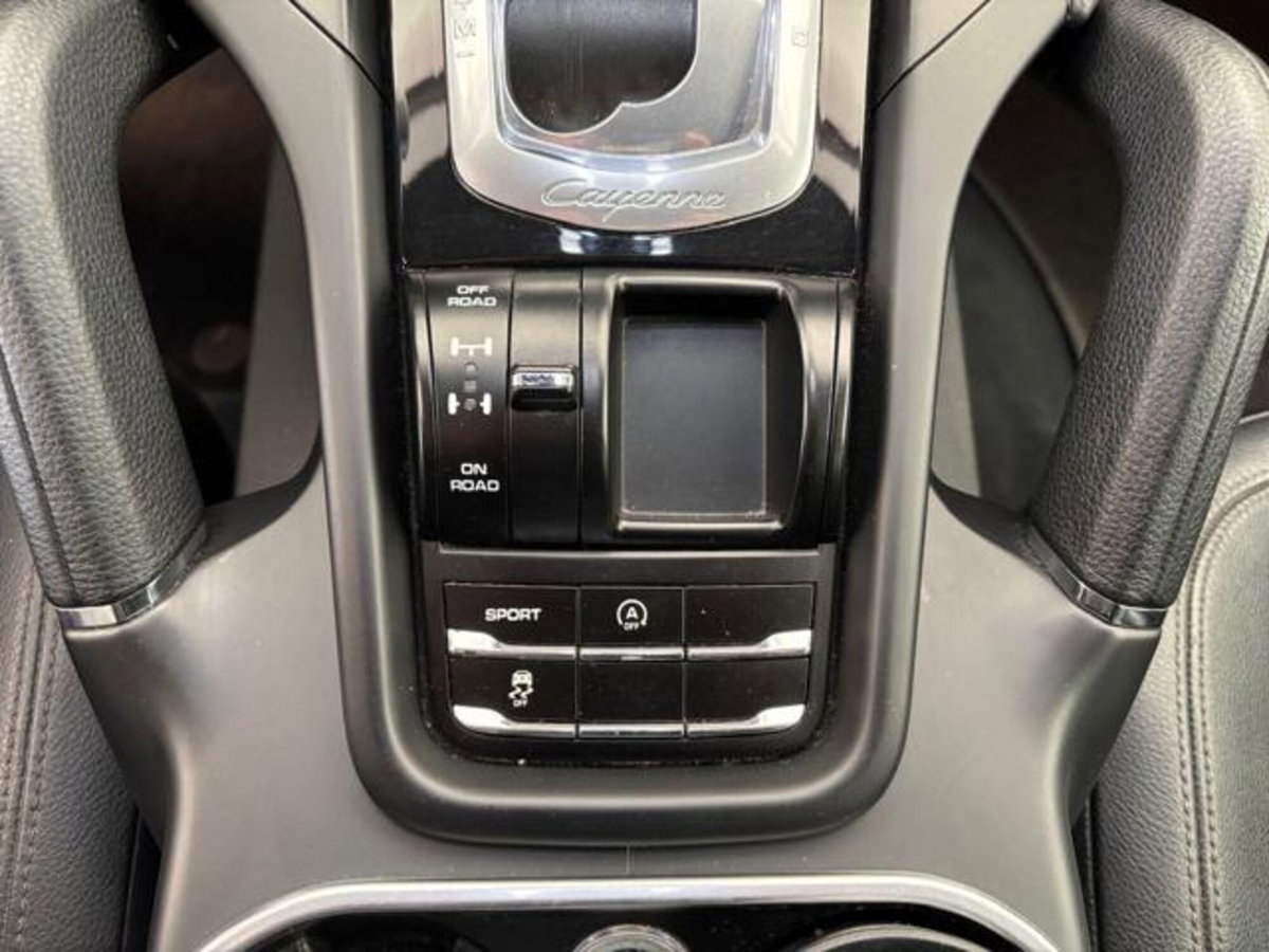 Porsche Cayenne 3.0 Diesel (19)