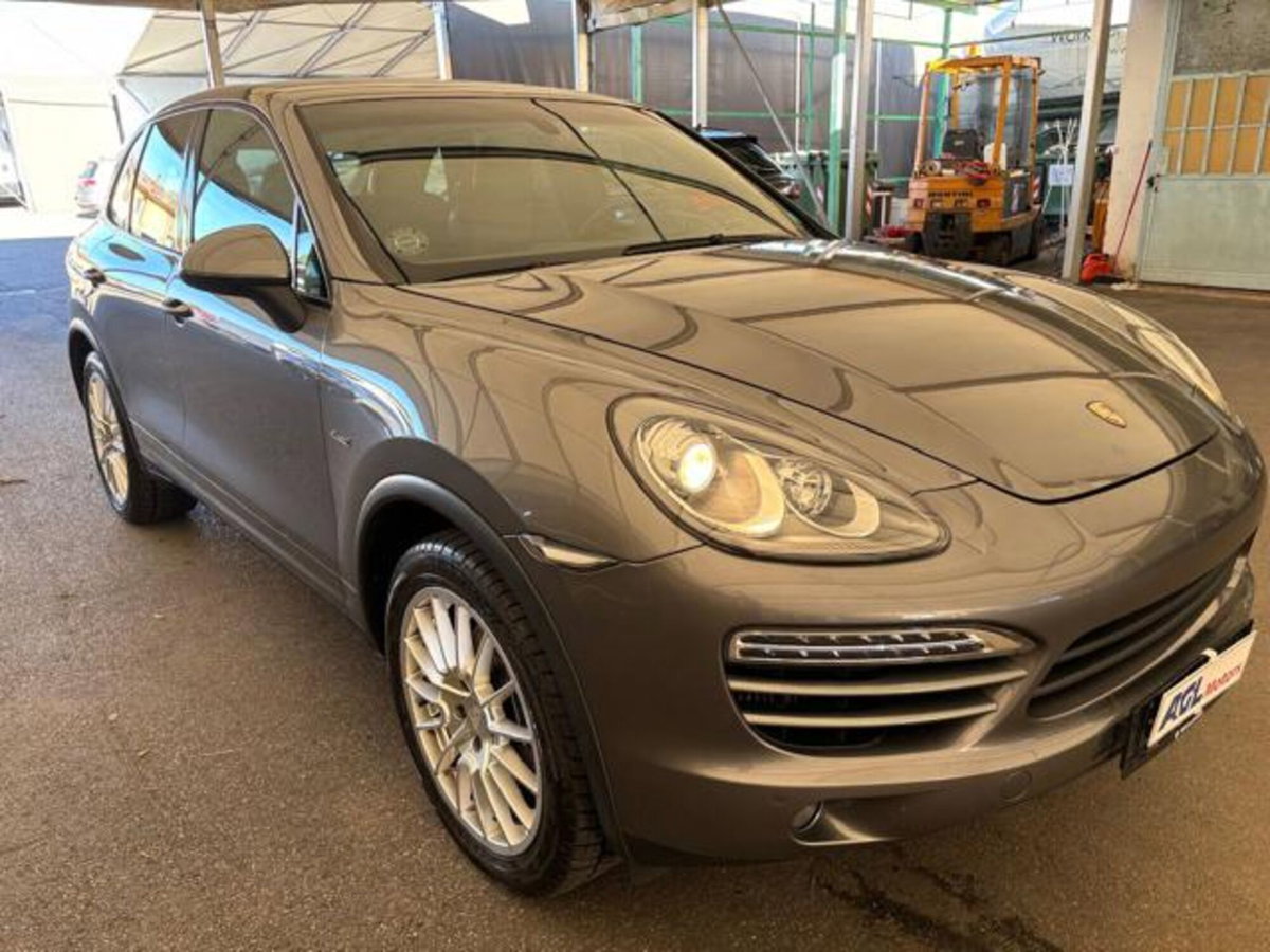 Porsche Cayenne 3.0 Diesel (2)