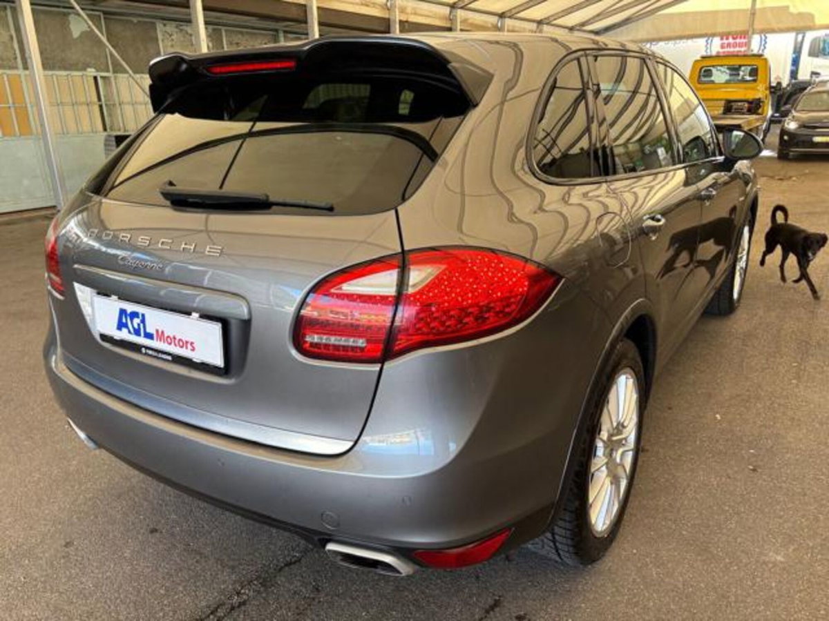 Porsche Cayenne 3.0 Diesel (5)