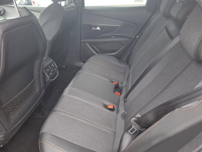 Peugeot 3008 BlueHDi 130 S&S EAT8 GT Line (10)
