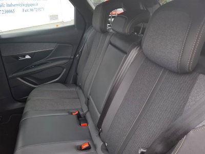 Peugeot 3008 BlueHDi 130 S&S EAT8 GT Line (11)
