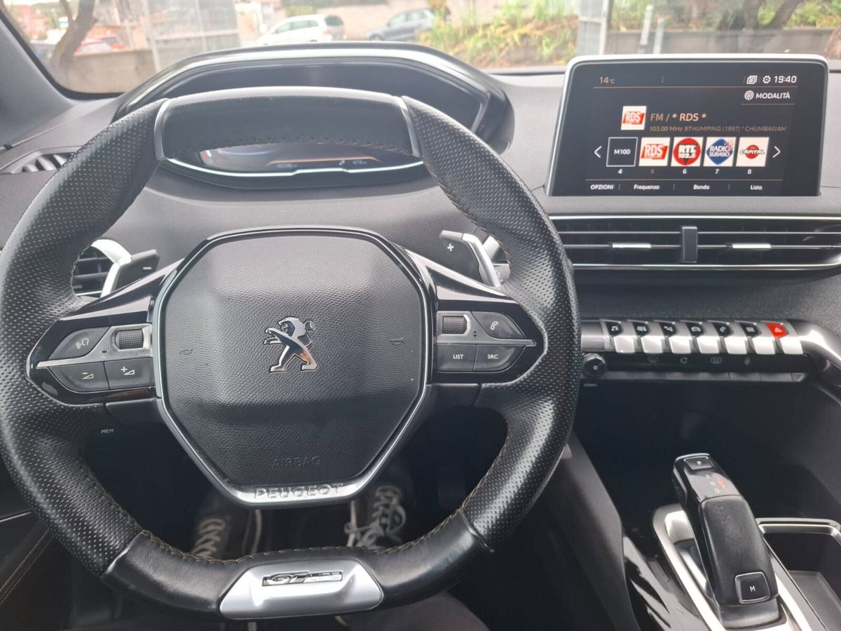 Peugeot 3008 BlueHDi 130 S&S EAT8 GT Line (14)