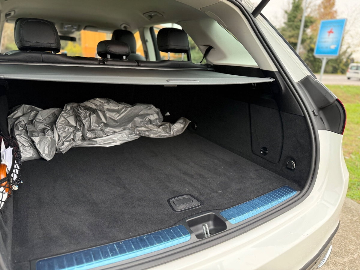 Mercedes-Benz GLE SUV 300 d 4Matic Premium Plus (11)