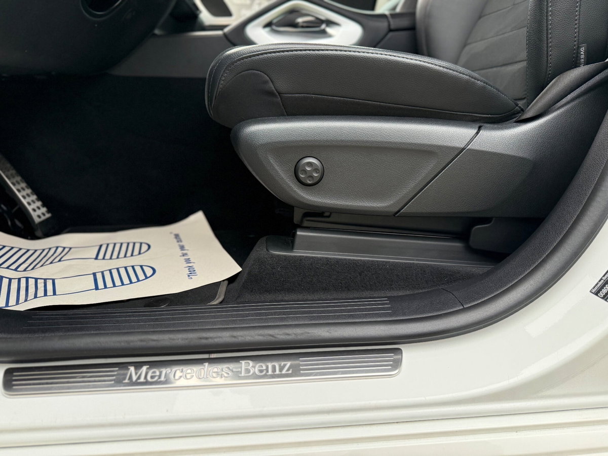 Mercedes-Benz GLE SUV 300 d 4Matic Premium Plus (16)