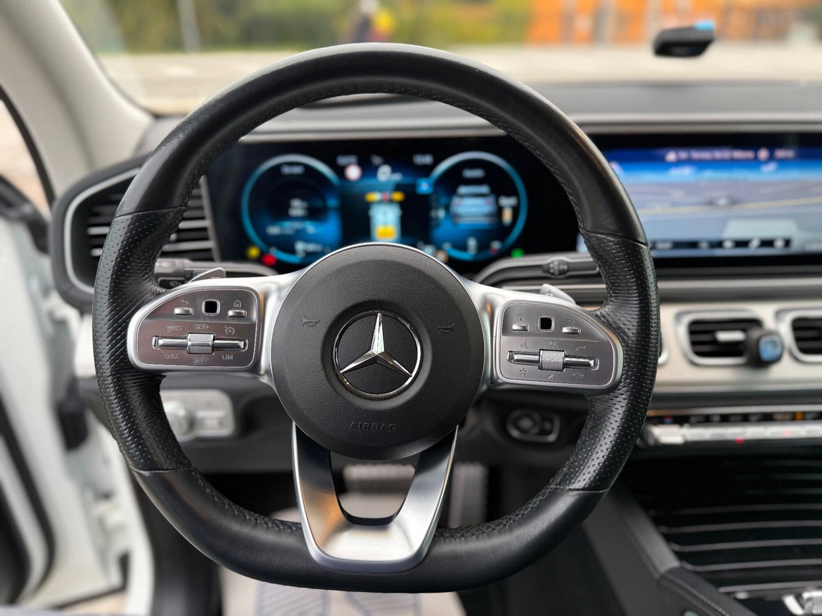 Mercedes-Benz GLE SUV 300 d 4Matic Premium Plus (18)