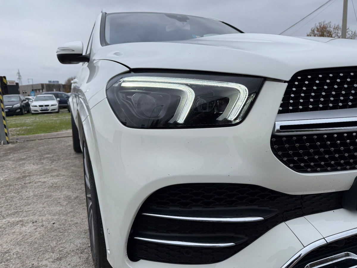 Mercedes-Benz GLE SUV 300 d 4Matic Premium Plus (4)