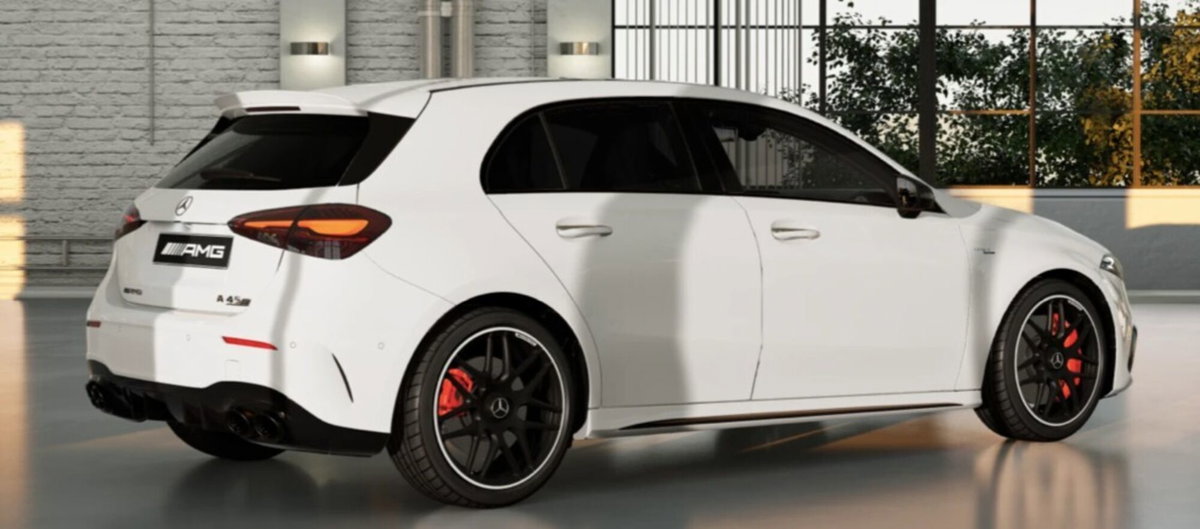 Mercedes-Benz Classe A 45S AMG 4Matic+ (2)