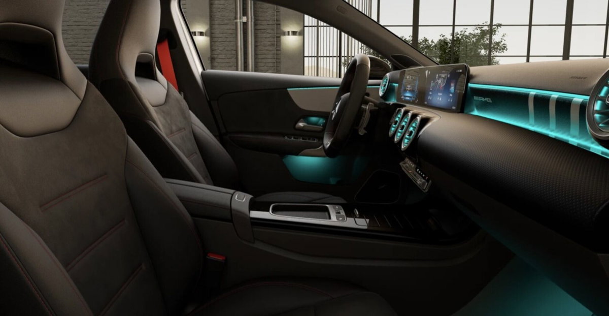 Mercedes-Benz Classe A 45S AMG 4Matic+ (9)