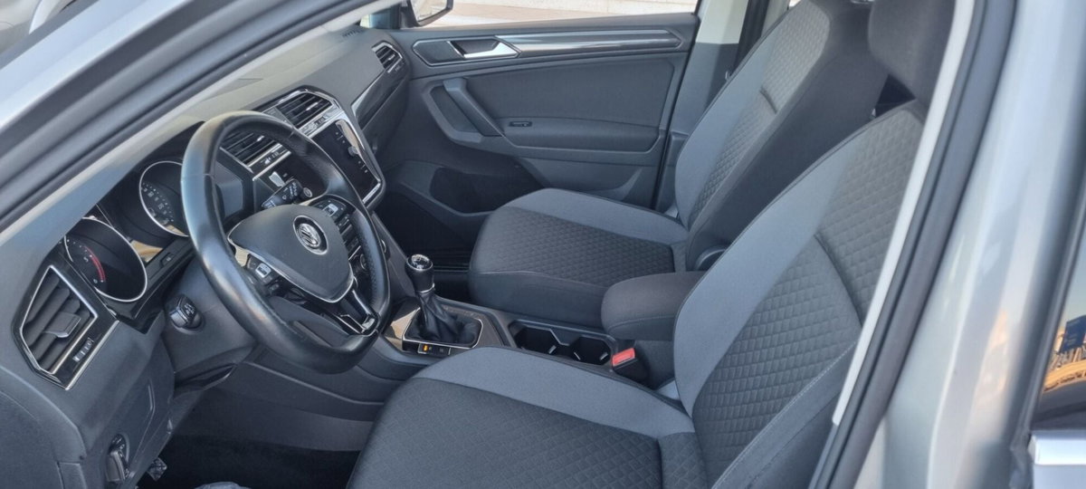 Volkswagen Tiguan 1.6 TDI SCR Business BlueMotion Technology (8)