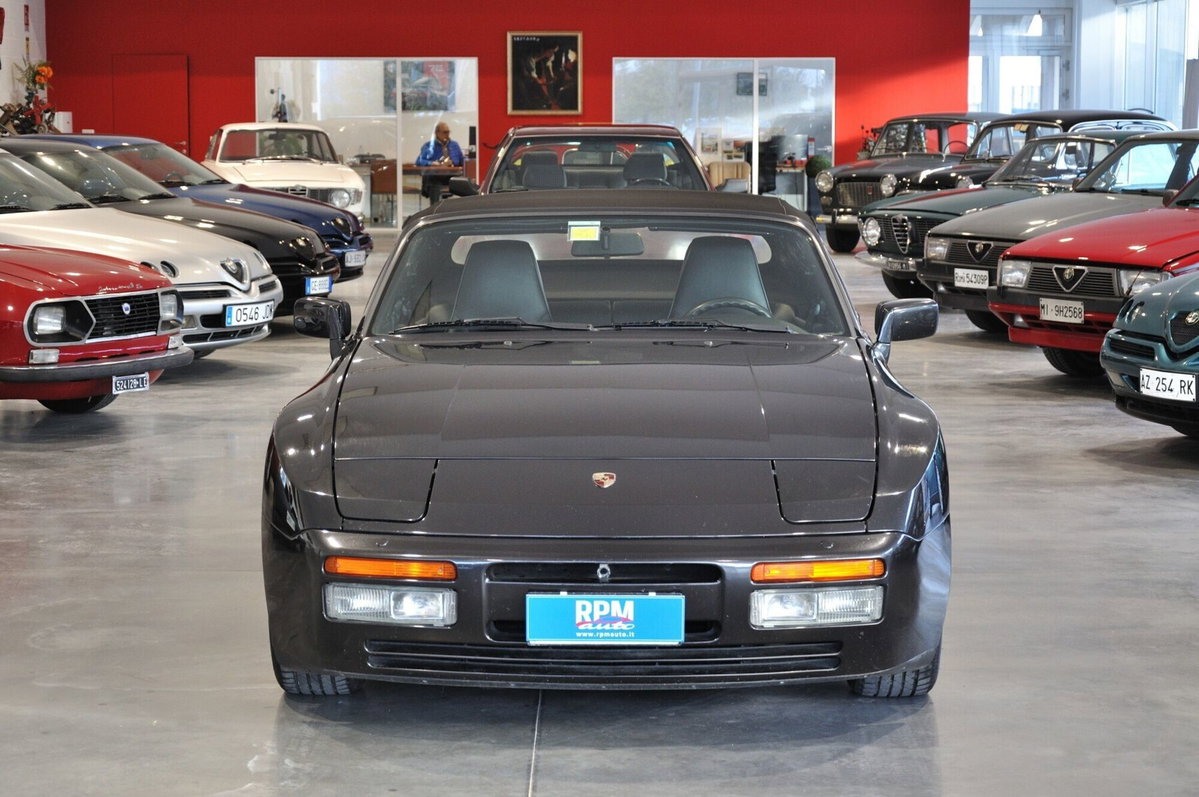 Porsche 944 Cabrio S2 (2)
