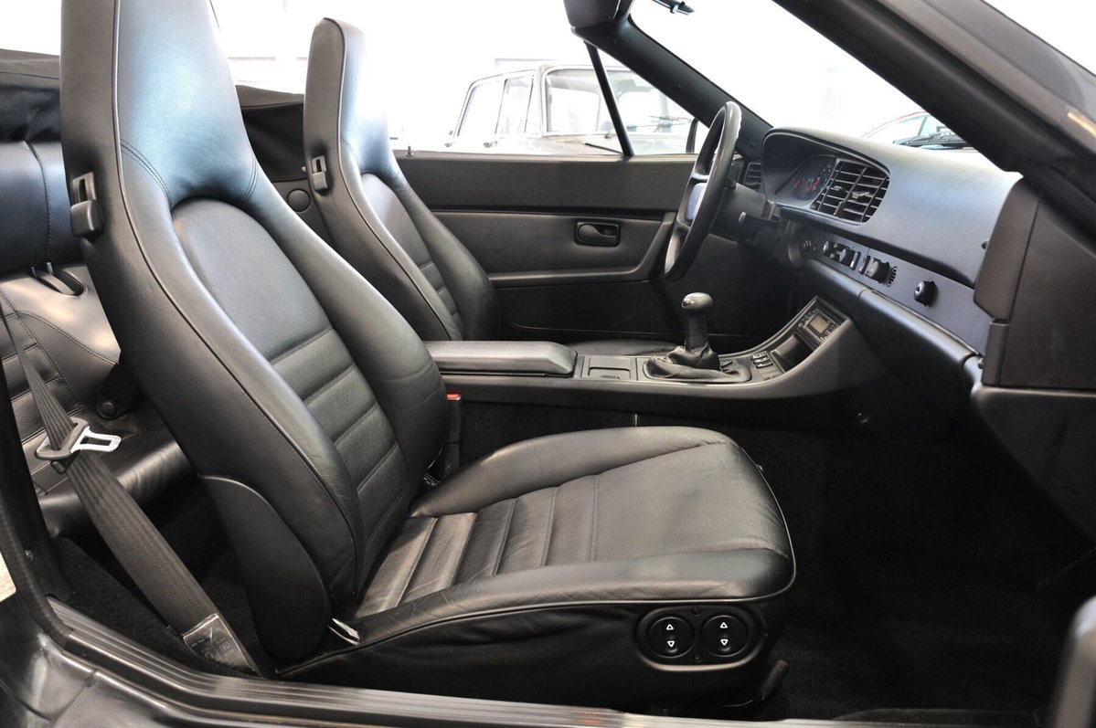 Porsche 944 Cabrio S2 (12)