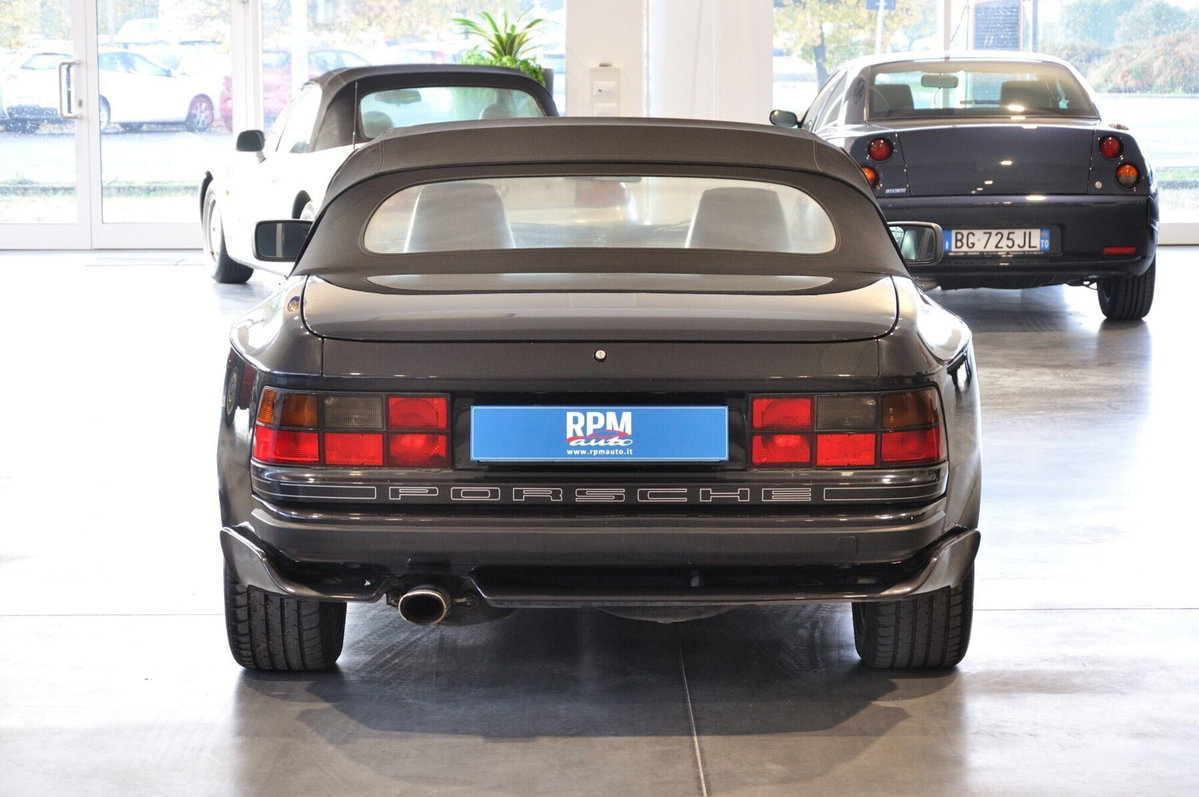 Porsche 944 Cabrio S2 (4)