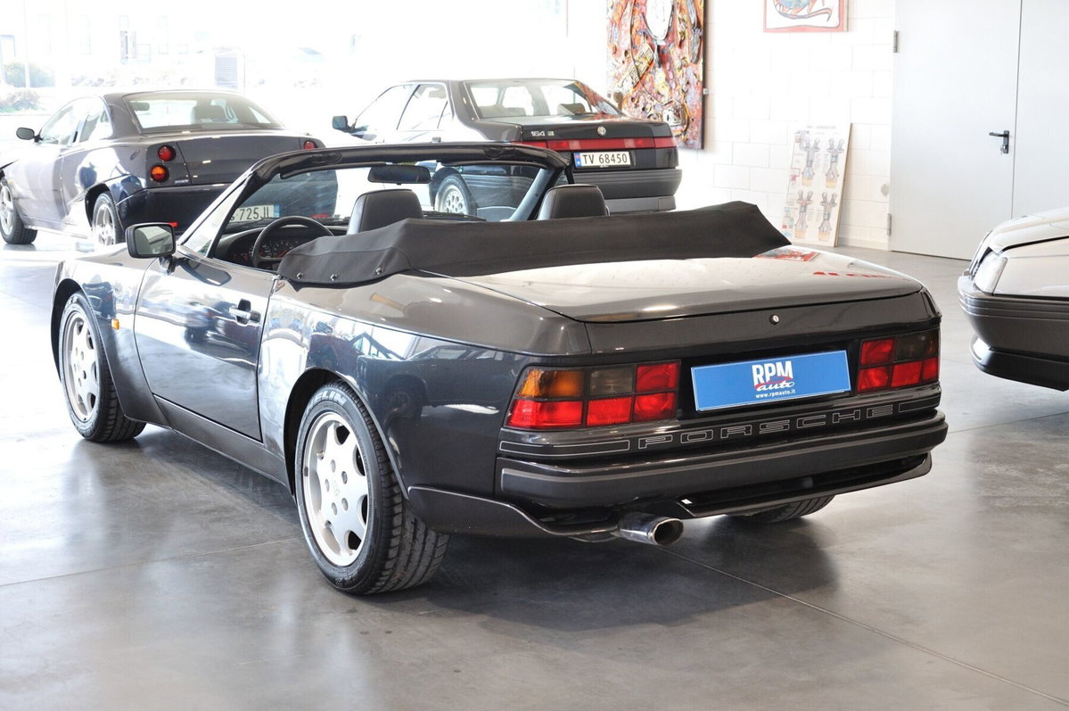 Porsche 944 Cabrio S2 (5)