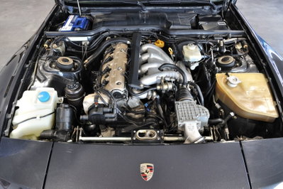 Porsche 944 Cabrio S2 (7)