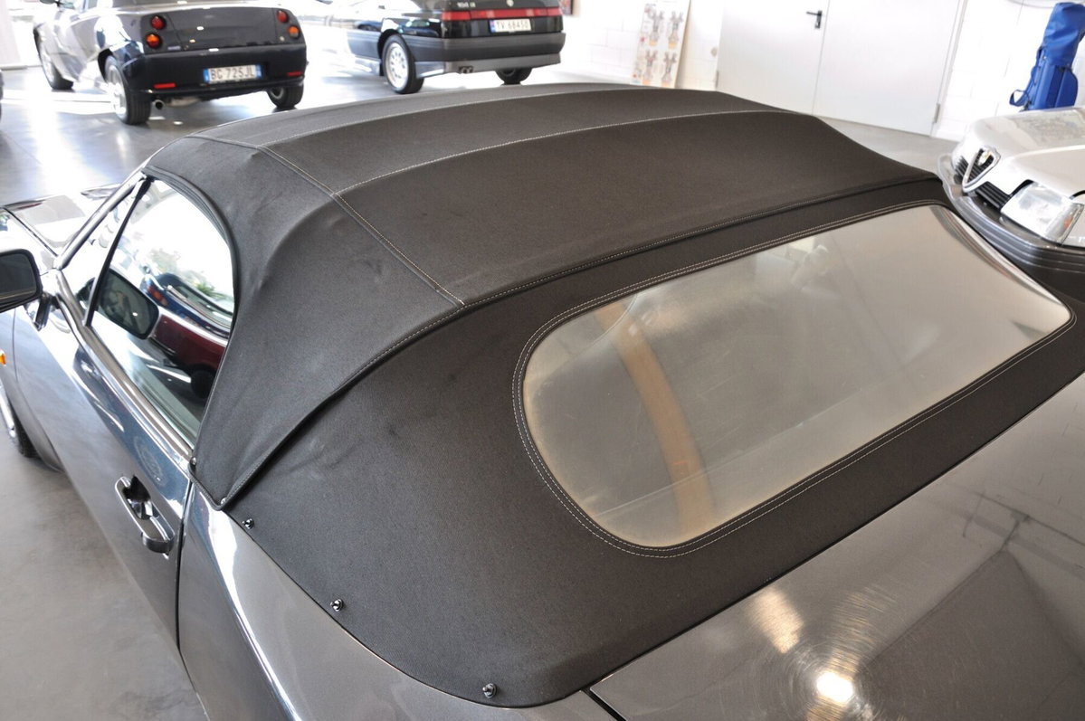 Porsche 944 Cabrio S2 (9)
