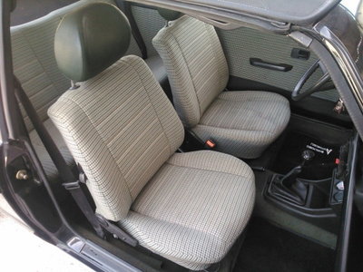 Volkswagen Golf Cabrio 1600 GLI (6)