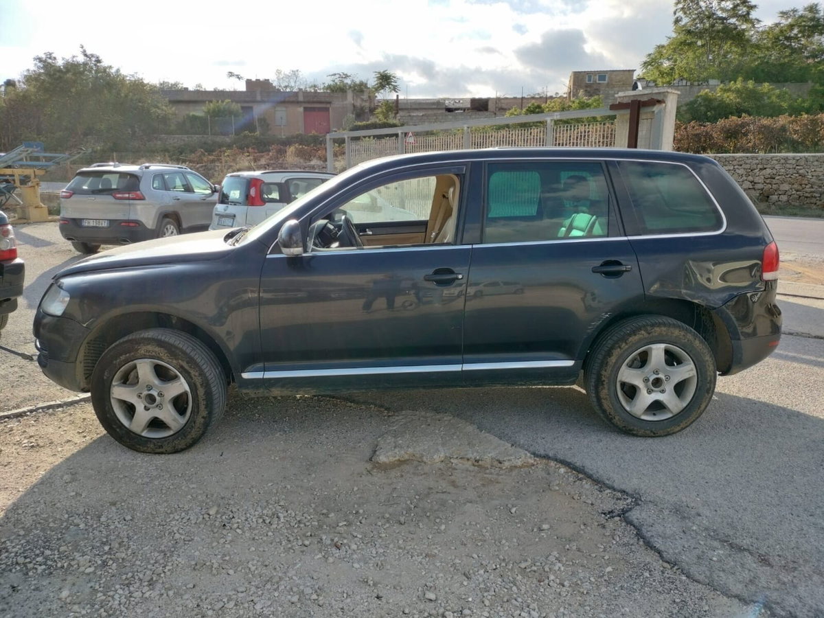 Volkswagen Touareg V6 TDI DPF tiptronic (2)