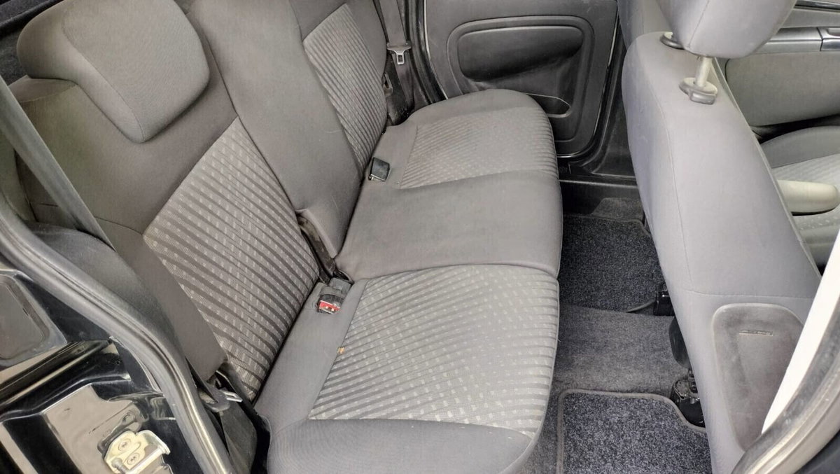 Peugeot Bipper 1.3 HDi 75 FAP Stop&Start Outdoor (13)