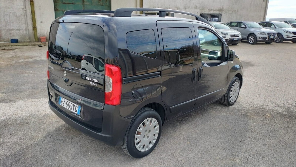 Peugeot Bipper 1.3 HDi 75 FAP Stop&Start Outdoor (5)