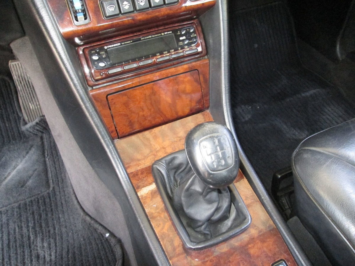 Mercedes-Benz 300 Coupé 300 CE-24 Coupé (15)