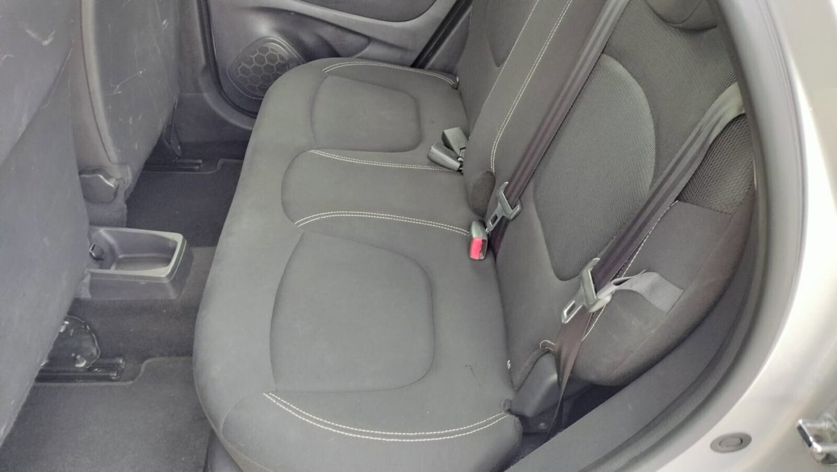 Renault Captur dCi 8V 90 CV Business (11)