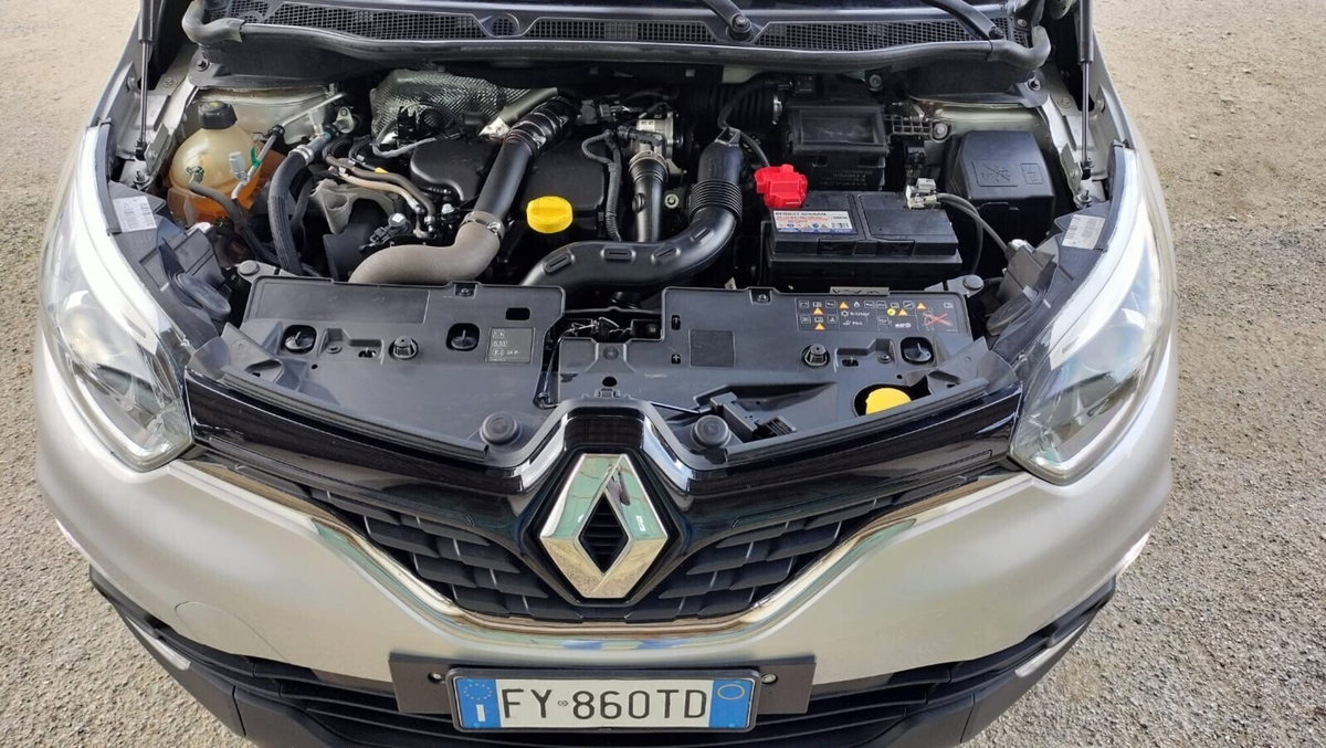 Renault Captur dCi 8V 90 CV Business (18)