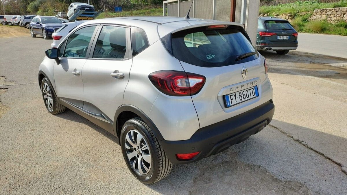 Renault Captur dCi 8V 90 CV Business (3)