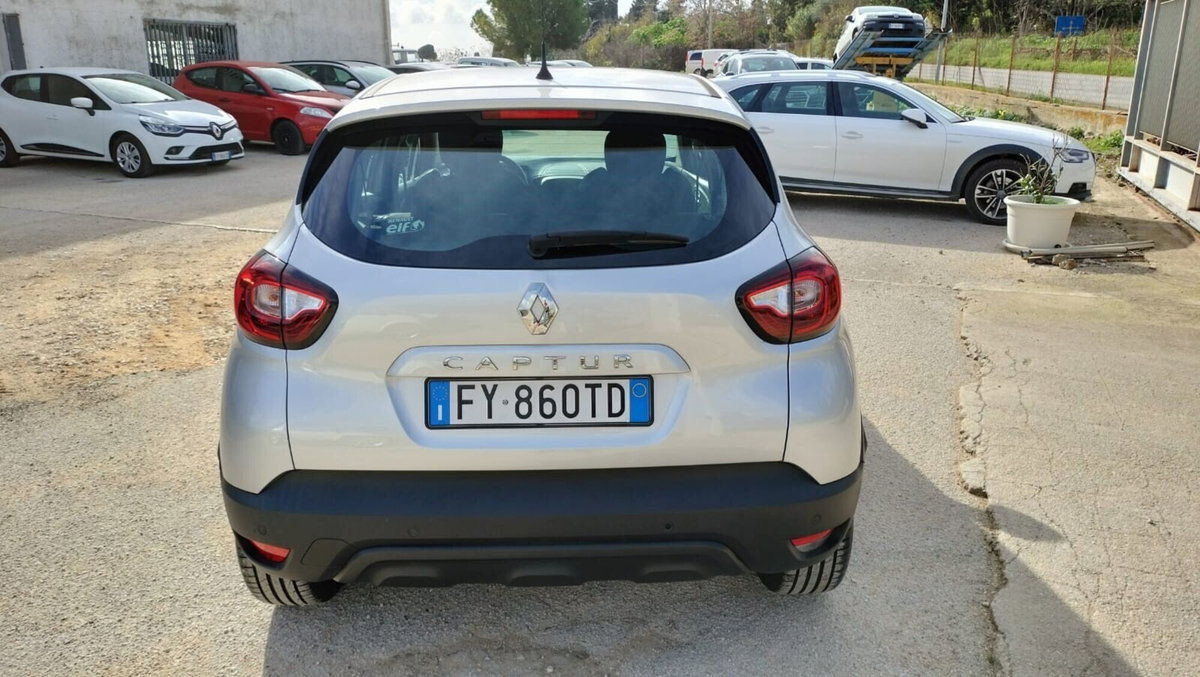 Renault Captur dCi 8V 90 CV Business (4)
