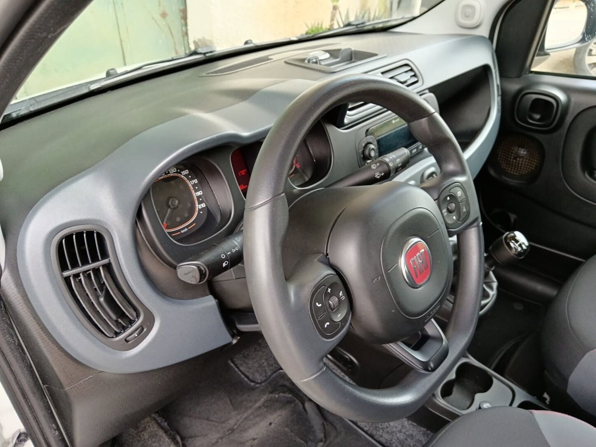 Fiat Panda 1.3 MJT 95 CV S&S 4x4 (9)