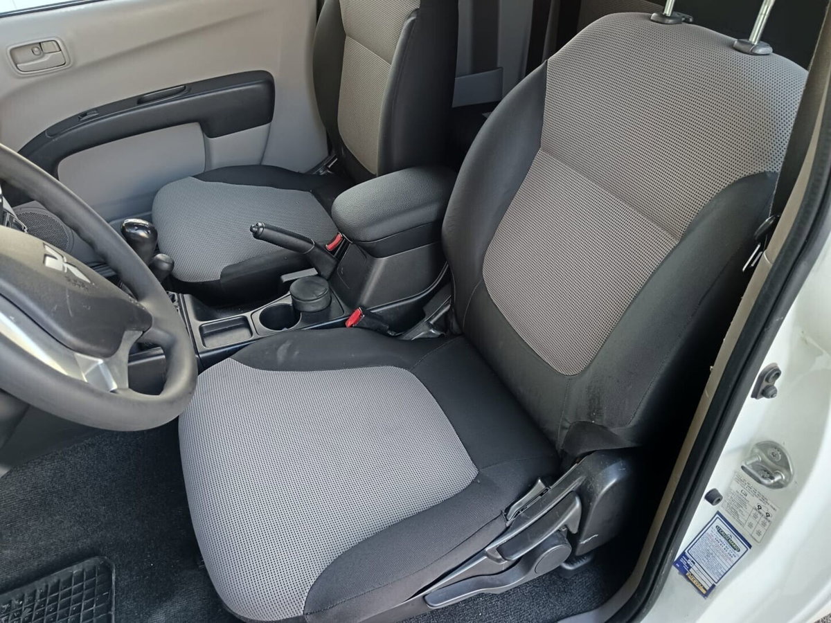 Mitsubishi L200 2.5 DI-D/136CV Club Cab Invite DPF (10)