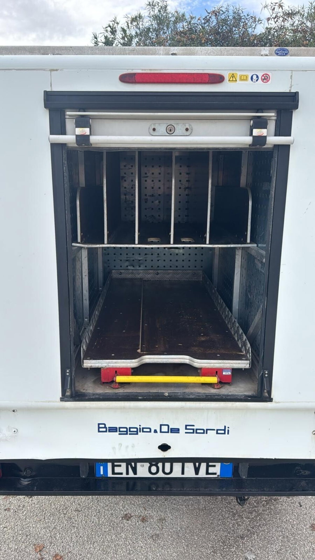 Mitsubishi L200 2.5 DI-D/136CV Club Cab Invite DPF (19)