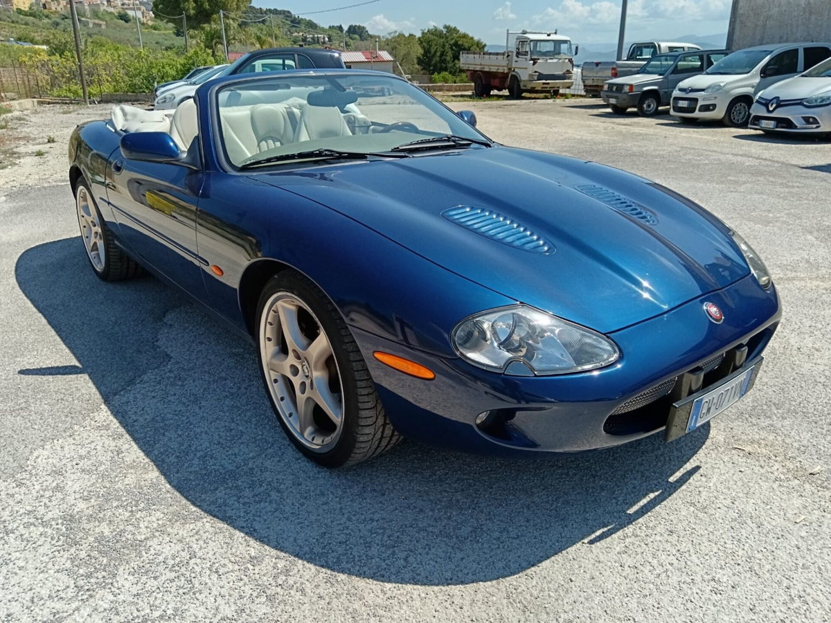 Jaguar XK 5.0 V8 Convertibile (12)