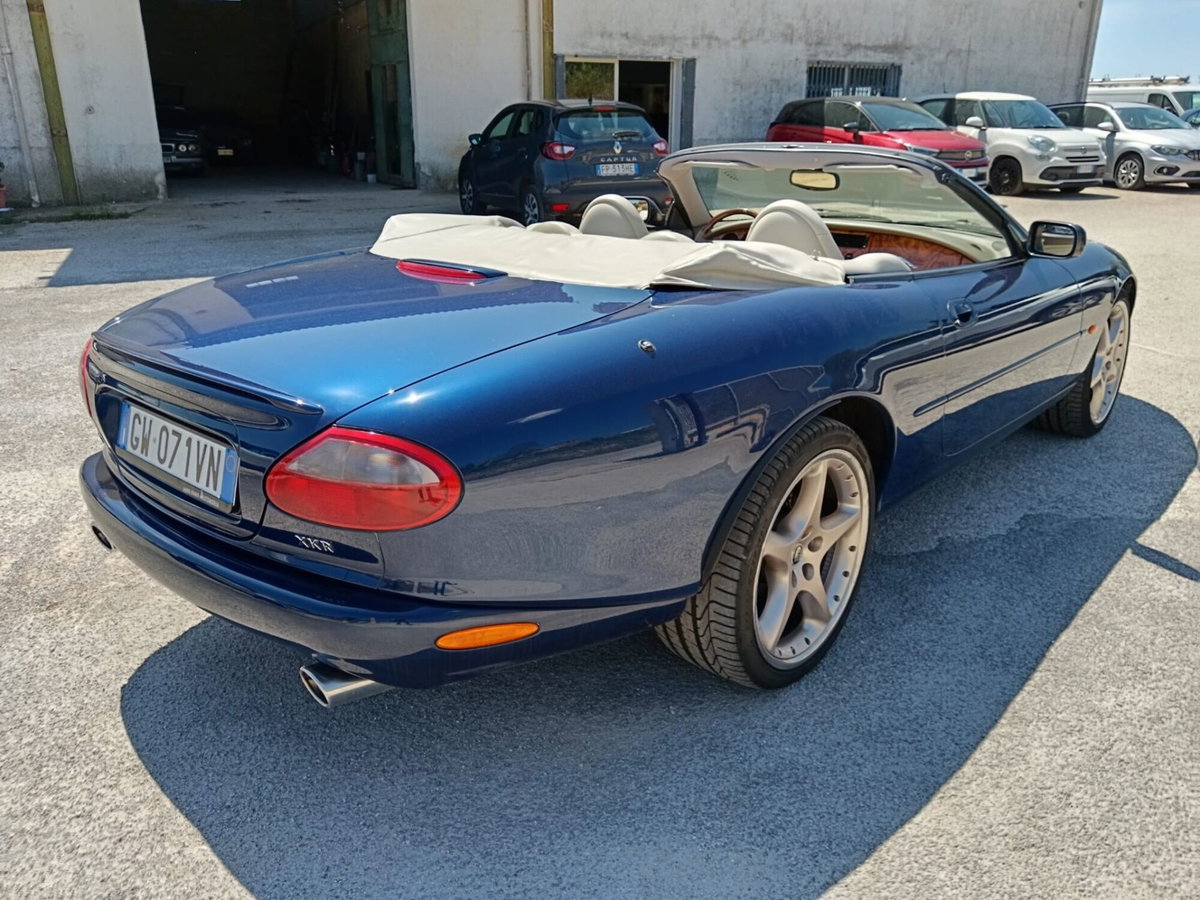 Jaguar XK 5.0 V8 Convertibile (8)