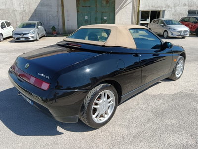 Alfa Romeo Gtv 2.0i 16V Twin Spark cat (9)