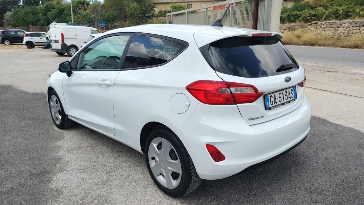 Ford Fiesta 1.5 TDCi 85 CV 3 porte  Trend (3)