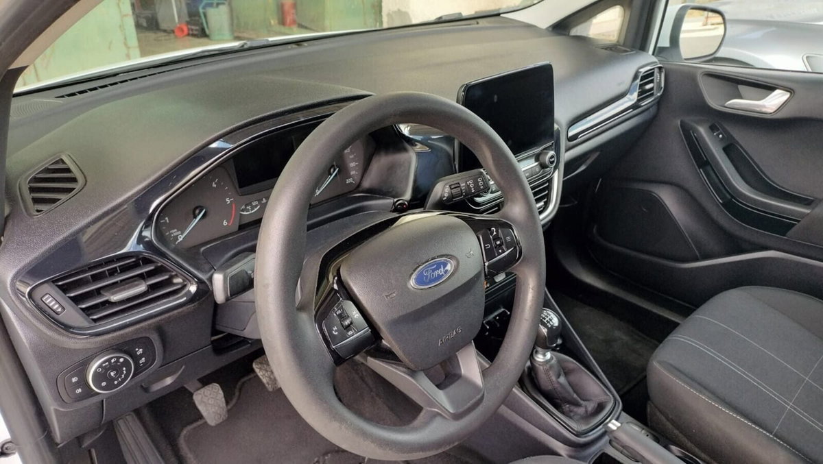 Ford Fiesta 1.5 TDCi 85 CV 3 porte  Trend (9)