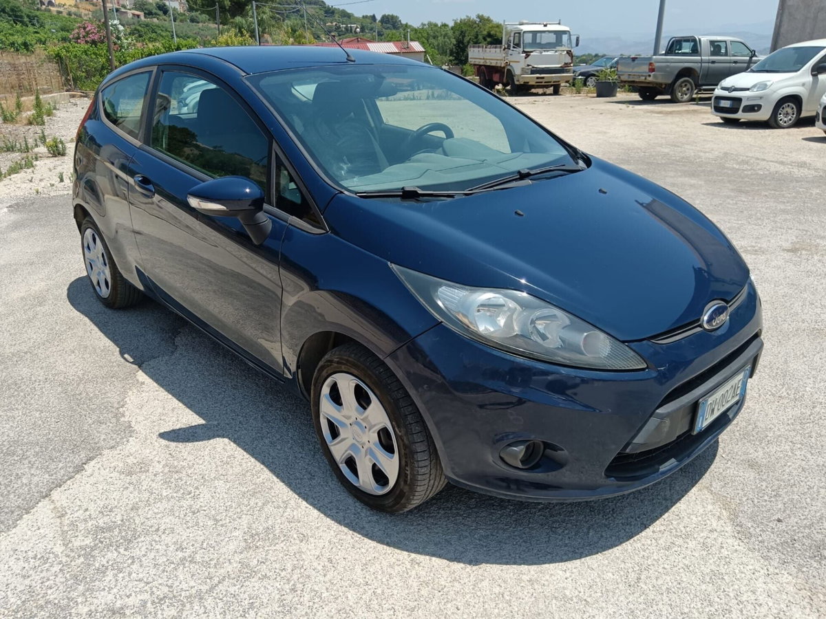Ford Fiesta 1.2 82CV 3 porte Titanium (7)