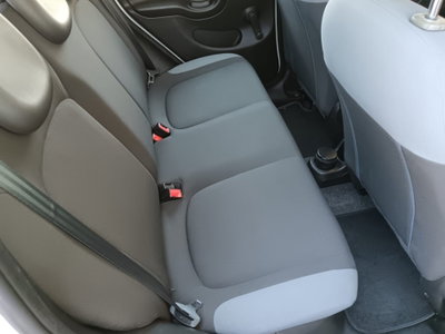 Fiat Panda 1.3 MJT 95 CV S&S Easy (13)