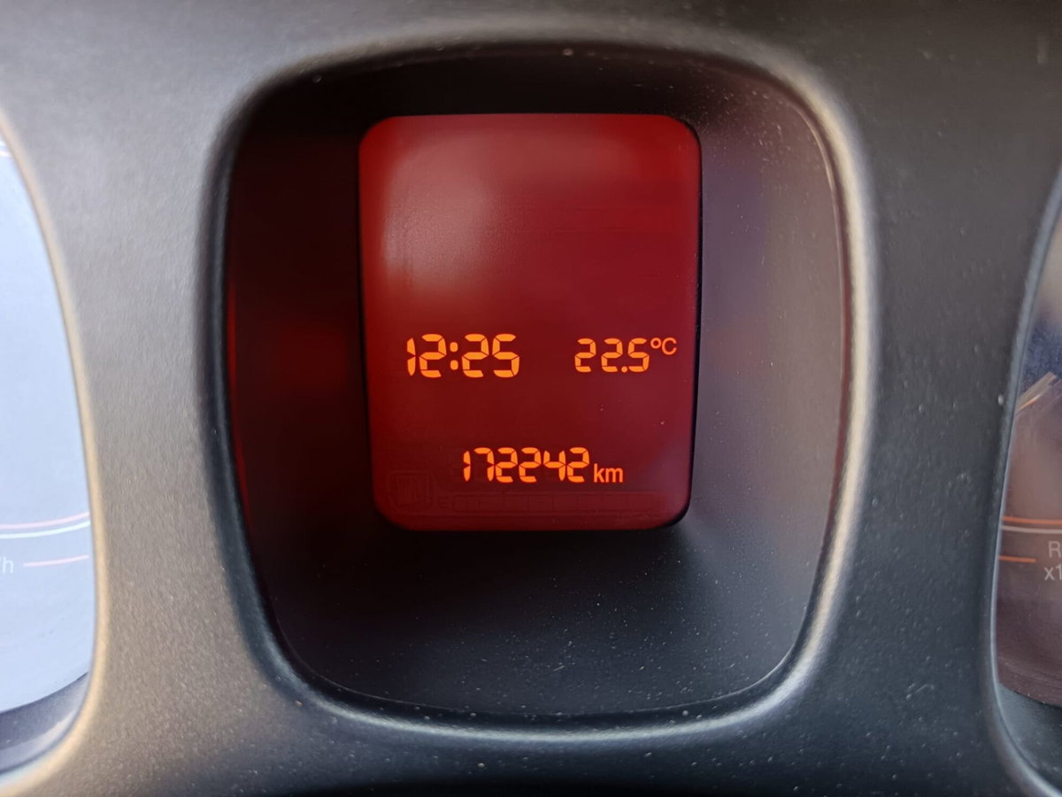 Fiat Panda 1.3 MJT 95 CV S&S Easy (16)