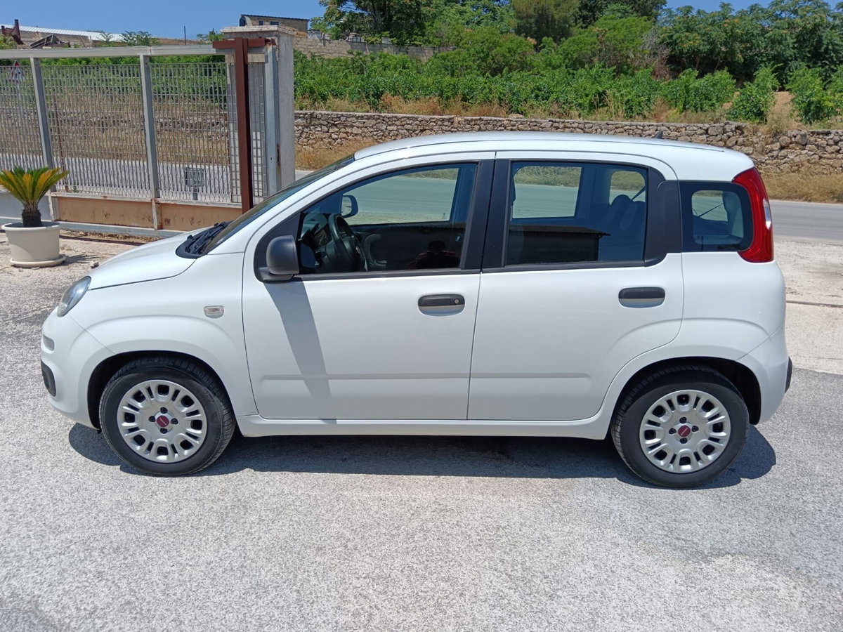 Fiat Panda 1.3 MJT 95 CV S&S Easy (2)