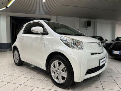 Toyota iQ 1.0 Multidrive usata