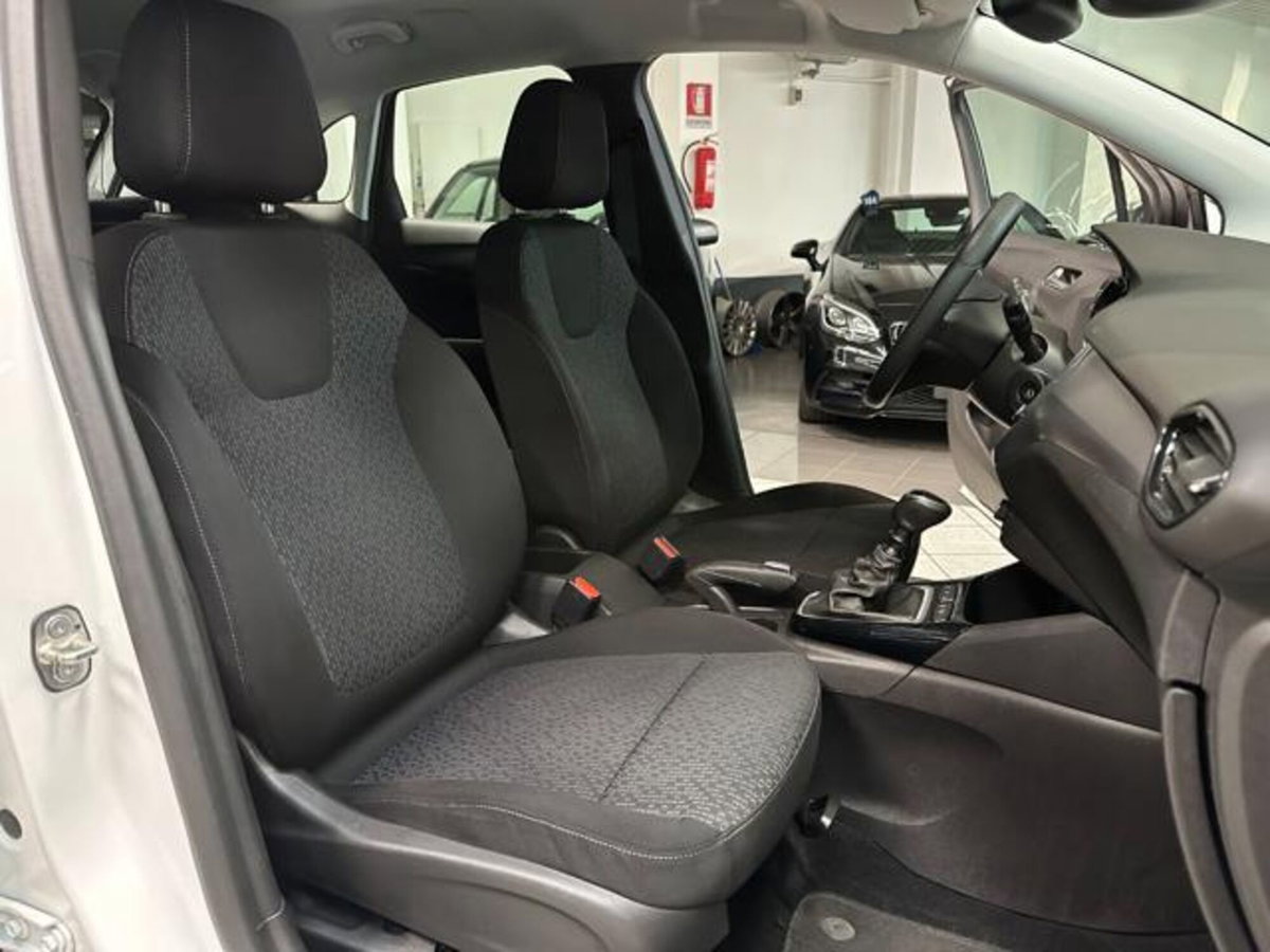 Opel Crossland X 1.5 ECOTEC D 102 CV Start&Stop Advance (10)