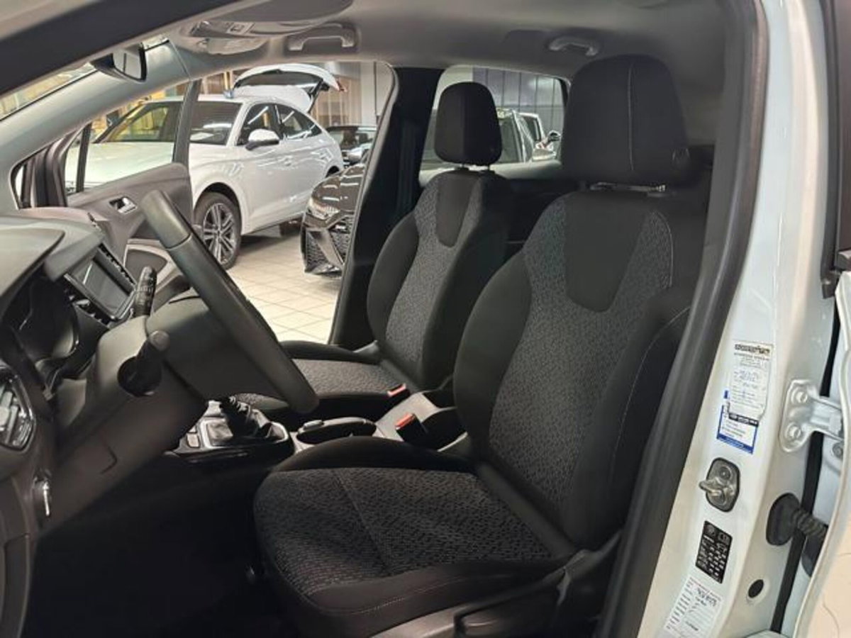 Opel Crossland X 1.5 ECOTEC D 102 CV Start&Stop Advance (11)