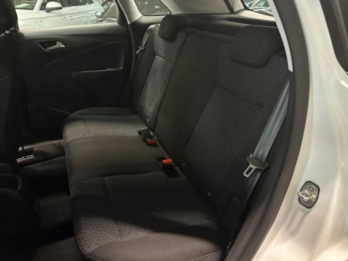 Opel Crossland X 1.5 ECOTEC D 102 CV Start&Stop Advance (12)